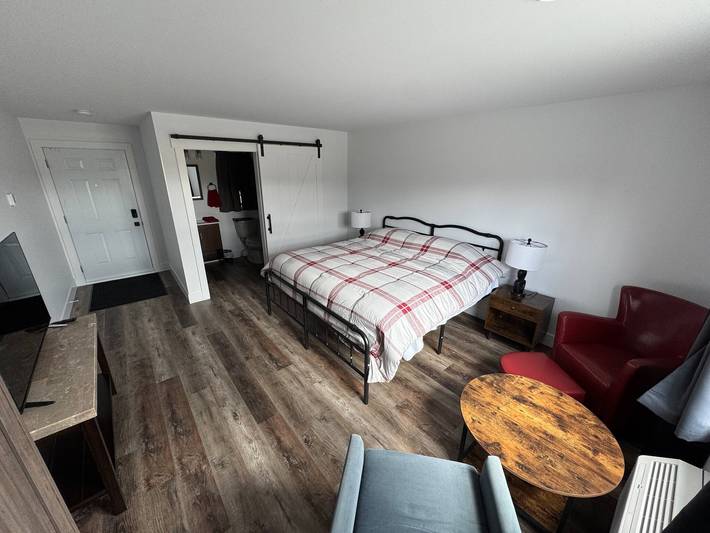 Vacation rental for 2 people, with yard and view, with pets in Nova Scotia