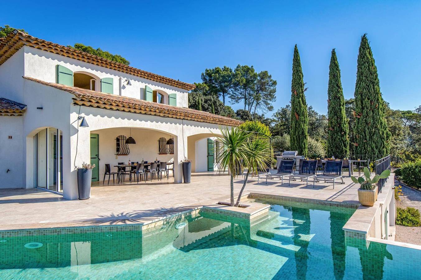 Villa Les Etoiles by Villa Plus in Lorgues, Region de Draguignan