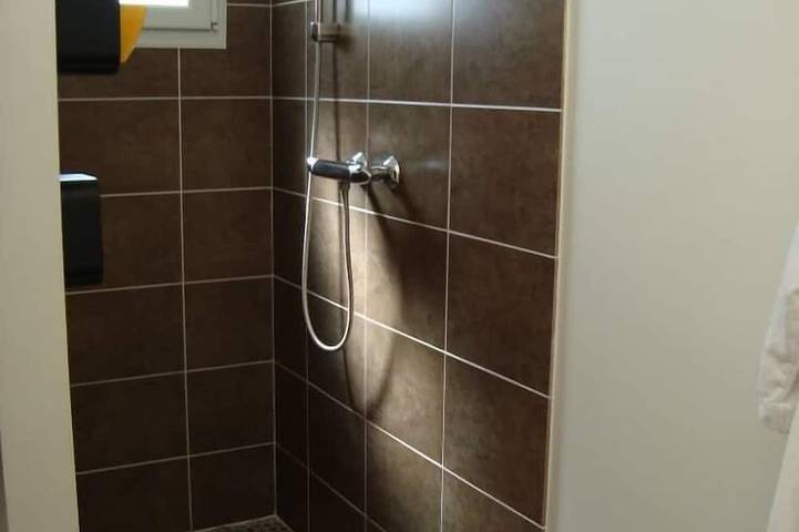 Location de vacances pour 5 personnes, avec terrasse et jardin, animaux acceptés dans Plage de La Parée - 3