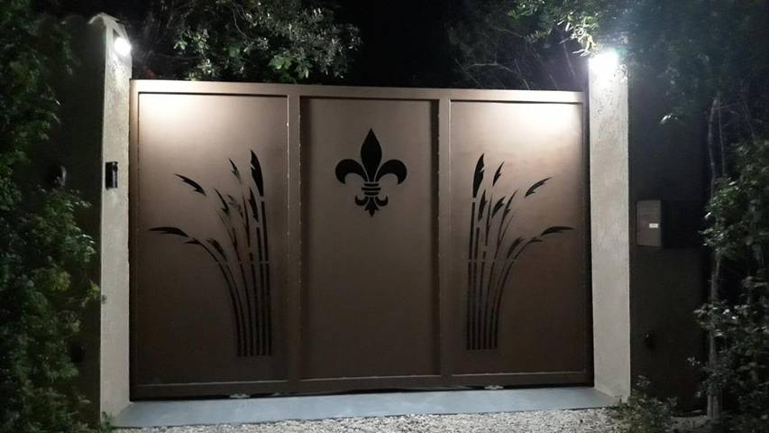 Location de vacances pour 4 personnes, avec vue et jardin à Saint-Victor-de-Malcap - 2