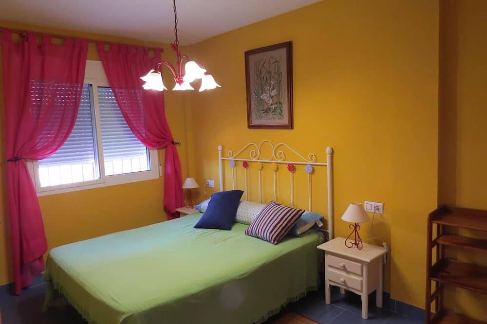 Entire apartment, Apart 68 - Naturist apartment in Vera, front beach view, sun and golf all year in Playas de Vera, Vera