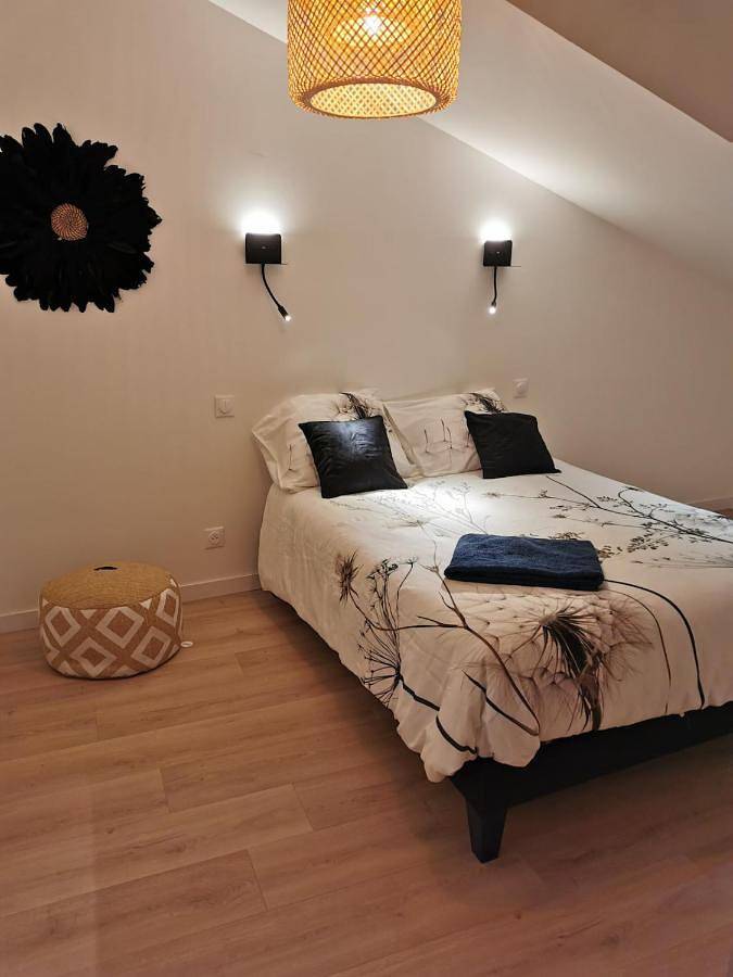 Four-Bedroom House in Bas-en-Basset, Haute-Loire