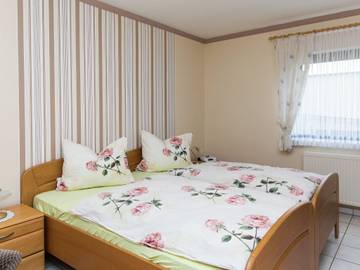 Villa voor 6 Personen in Lirstal, Osteifel, Afbeelding 4