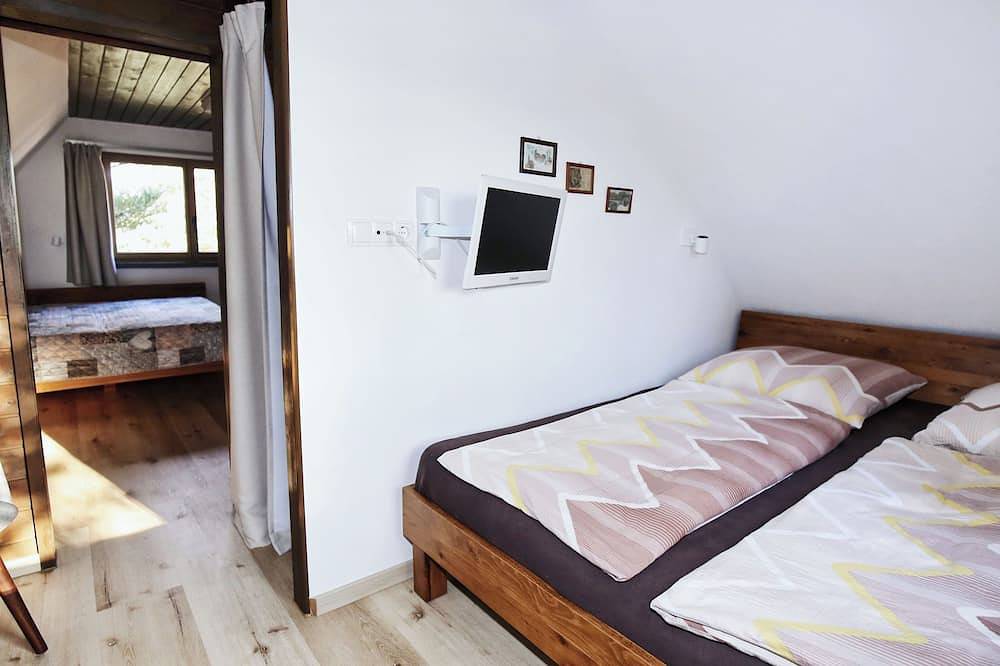 Erlebnisurlaub im Erzgebirge auf 1.000 m² Grundstück für 4 bis 6 Personen in Drebach, Erzgebirge