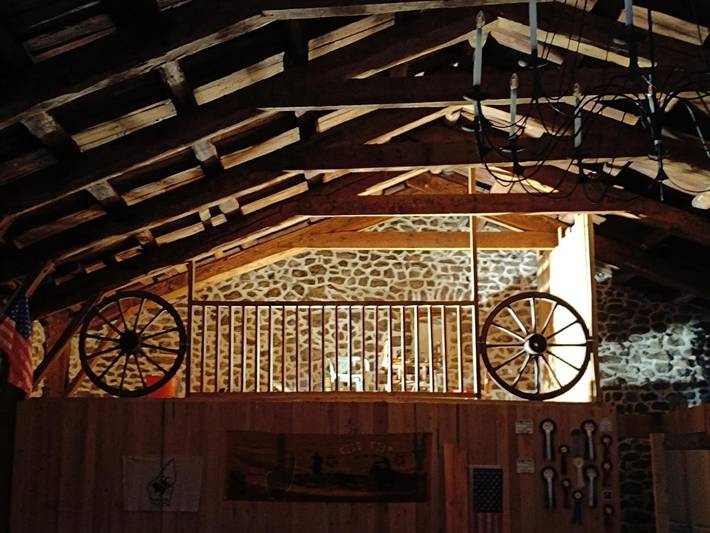 Location de vacances pour 13 personnes, avec terrasse et vue dans Mazan-l'Abbaye - 2