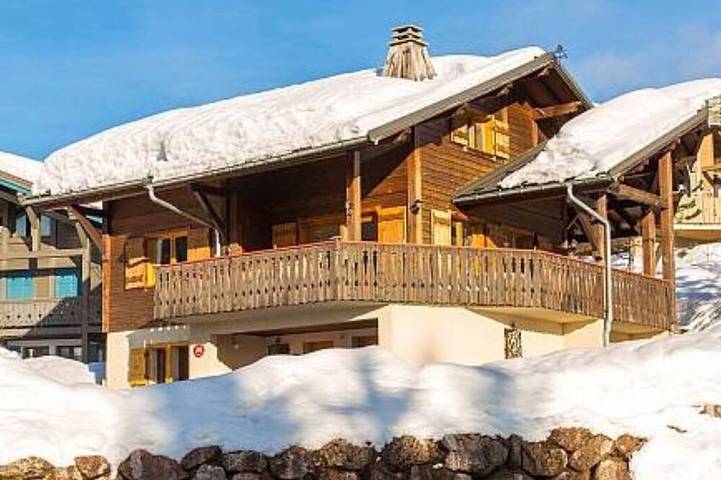 Chalet für 12 Personen, mit Garten - 1
