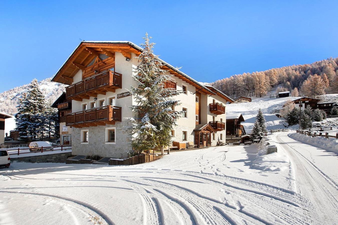 Ganze Wohnung, Ferienwohnung 'Al Bait Da Marangona 4' mit Bergblick, Gemeinschaftsgarten und Wlan in Livigno (Stadt), Livigno