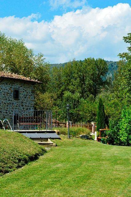 Location de vacances pour 4 personnes, avec jardin à Camporgiano - 4