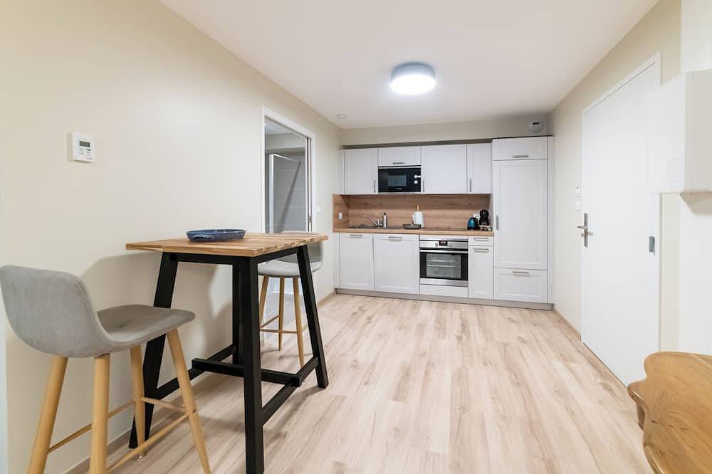 Appartement entier, Appartement Plein de Charme, au Cœur de la Ville de Mâcon in Mâcon, Région de Mâcon