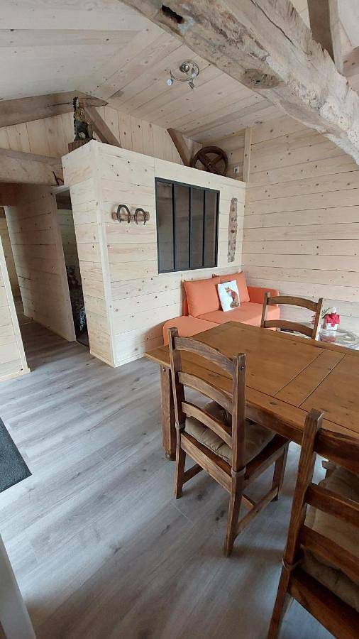 Chambre d’hôte pour 6 personnes, avec jardin ainsi que jacuzzi et sauna dans Maine-et-Loire - 3