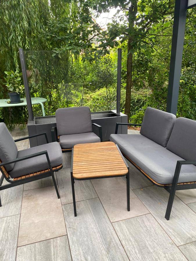 B&b, with Terras and Tuin as well as Uitzicht in Oegstgeest
