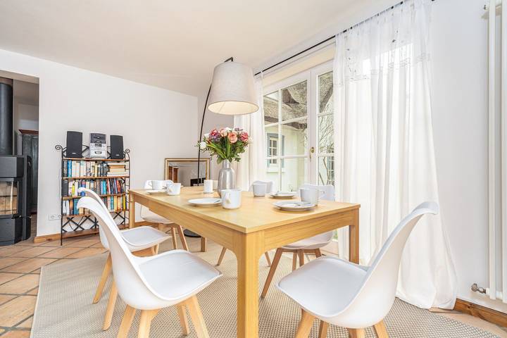 Ferienhaus Urlaubshus mit Reetdach im Seebad Born in Born a. Darß, Born am Darß