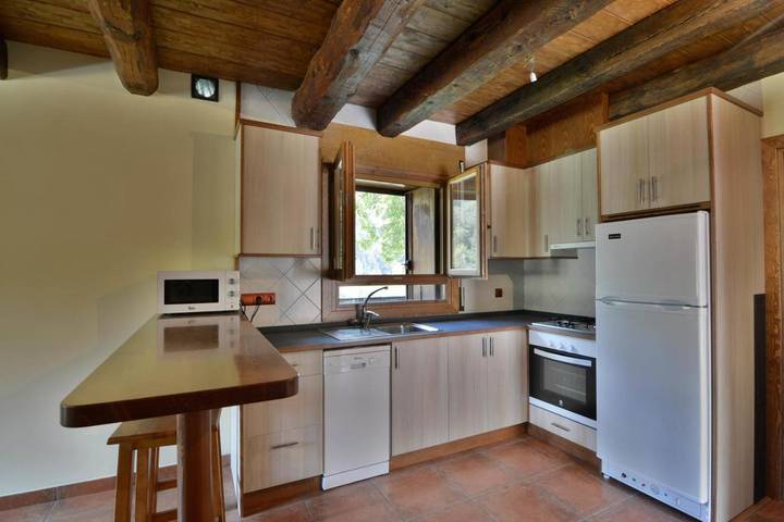 Casa rural para 6 personas, con vistas y jardín en La Jacetania - 3