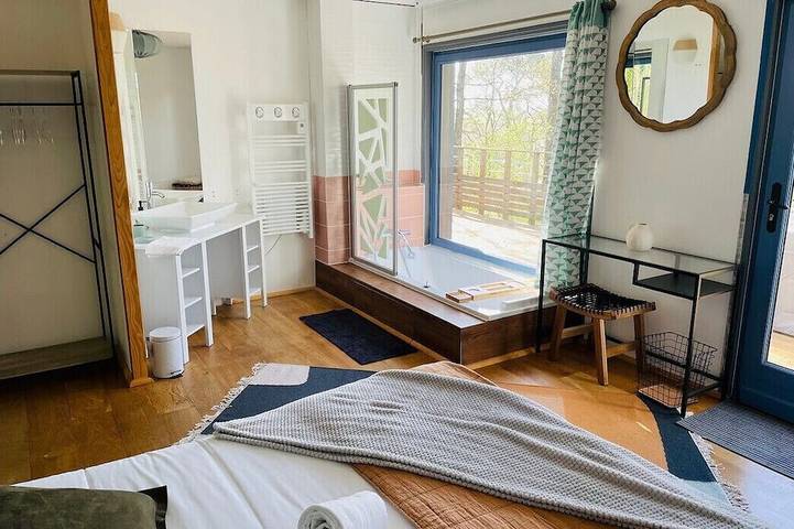 Gîte pour 6 personnes, avec jardin et terrasse à Chemillé-sur-Indrois