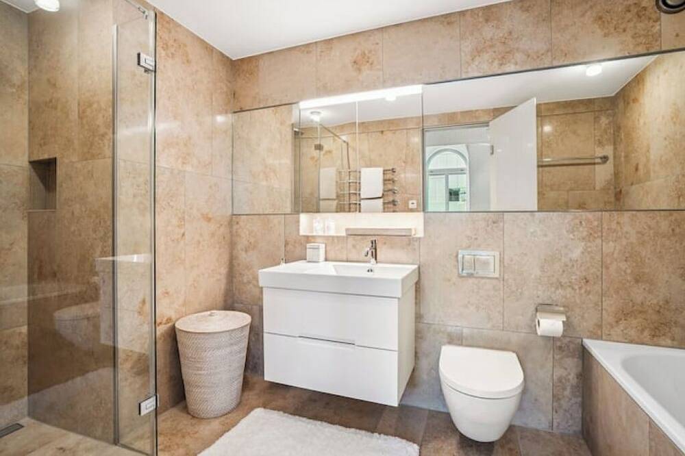 Ganze Wohnung, Old Town Rose Diamond Penthouse | Rooftop Terrace in Zürich, Bezirk Zürich