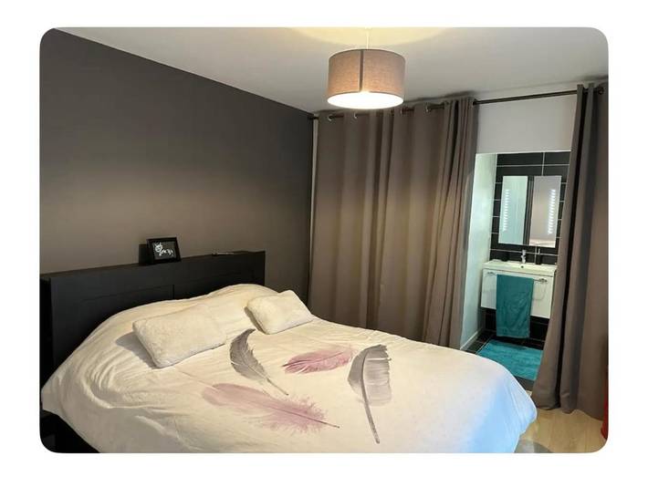 Gîte pour 3 personnes, avec piscine et jardin ainsi que vue et terrasse à Clavette (Charente-Maritime) - 3