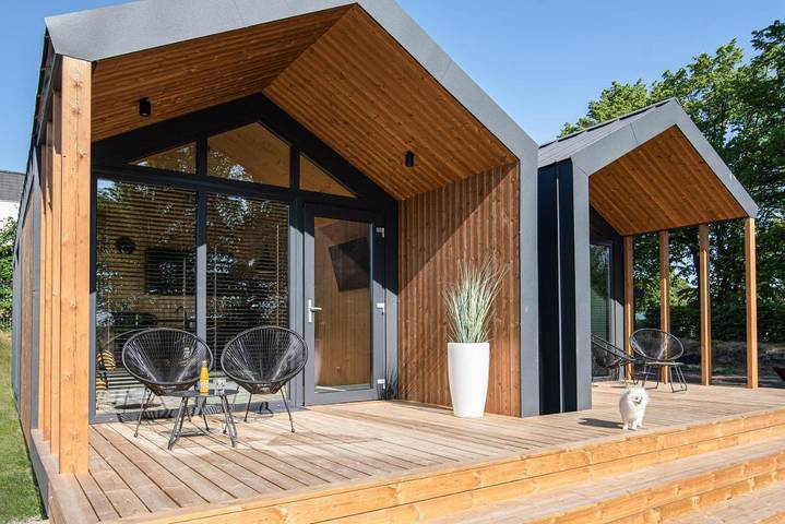 Ferienhaus für 4 Personen, mit Whirlpool und Terrasse sowie Garten und Sauna