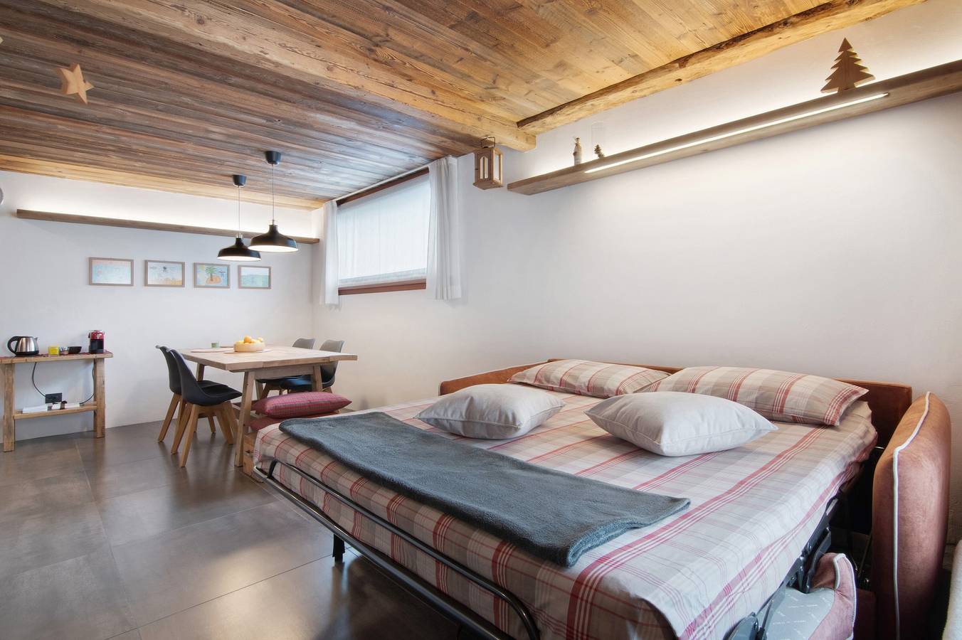 Ganze Wohnung, Ferienwohnung 'Nadia' mit Seeblick, privater Terrasse und Wi-Fi in Verceia (Dorf), Verceia