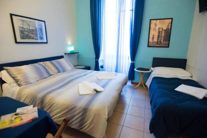 Chambre d’hôte pour 3 personnes, avec vue et piscine à Vatican - 2