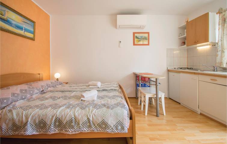 Ferienwohnung für 2 Personen, mit Terrasse in Portoroz - 4