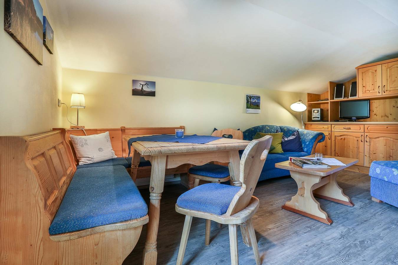 Ganze Ferienwohnung, Haus Wiesenrand Kurz - Ferienwohnung für 2-4 Personen in Göllstock, Berchtesgaden