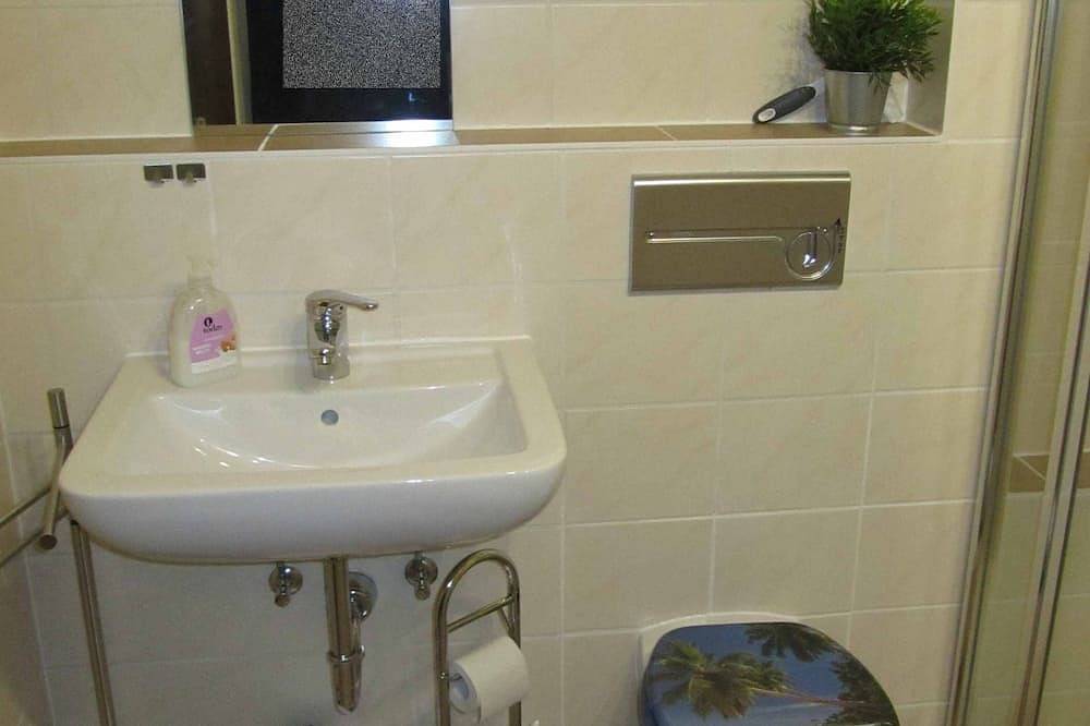 Ganze Wohnung, Ferienwohnung, Hallenbad und Sauna, Wlan, Südbalkon in ruhiger Lage in Wilhams, Missen-Wilhams