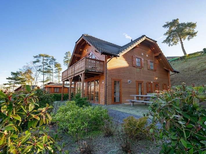 Ferienhaus für 10 Personen, mit Terrasse und Garten