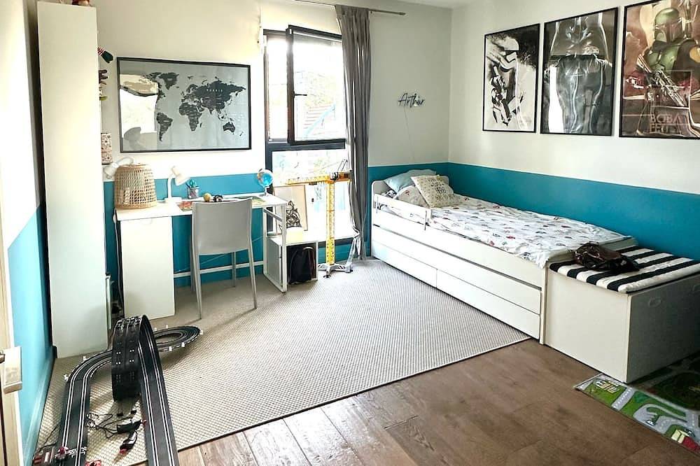 Architect-designed house for 6 people with swimming pool in Caudéran (Bordeaux), Bordeaux