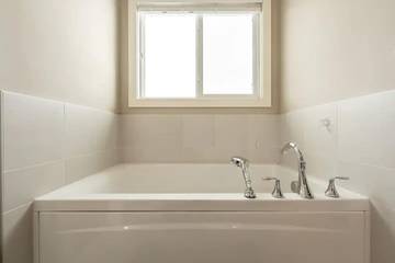 Glamping for 7 Guests in Calgary, Canadian Rocky Mountains, Picture 4