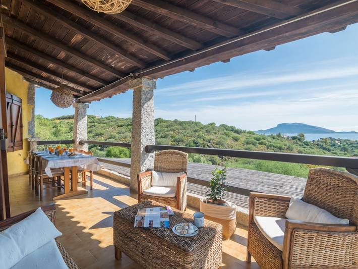Location de vacances pour 6 personnes, avec jardin et terrasse à Golfo Aranci - 2