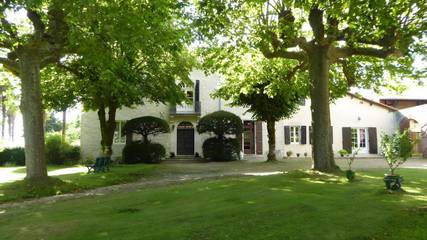 Gîte pour 7 personnes, avec jardin, animaux acceptés à Créon-d'Armagnac