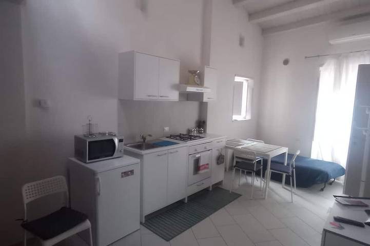 Appartamento per 4 persone, con balcone in Castelbuono