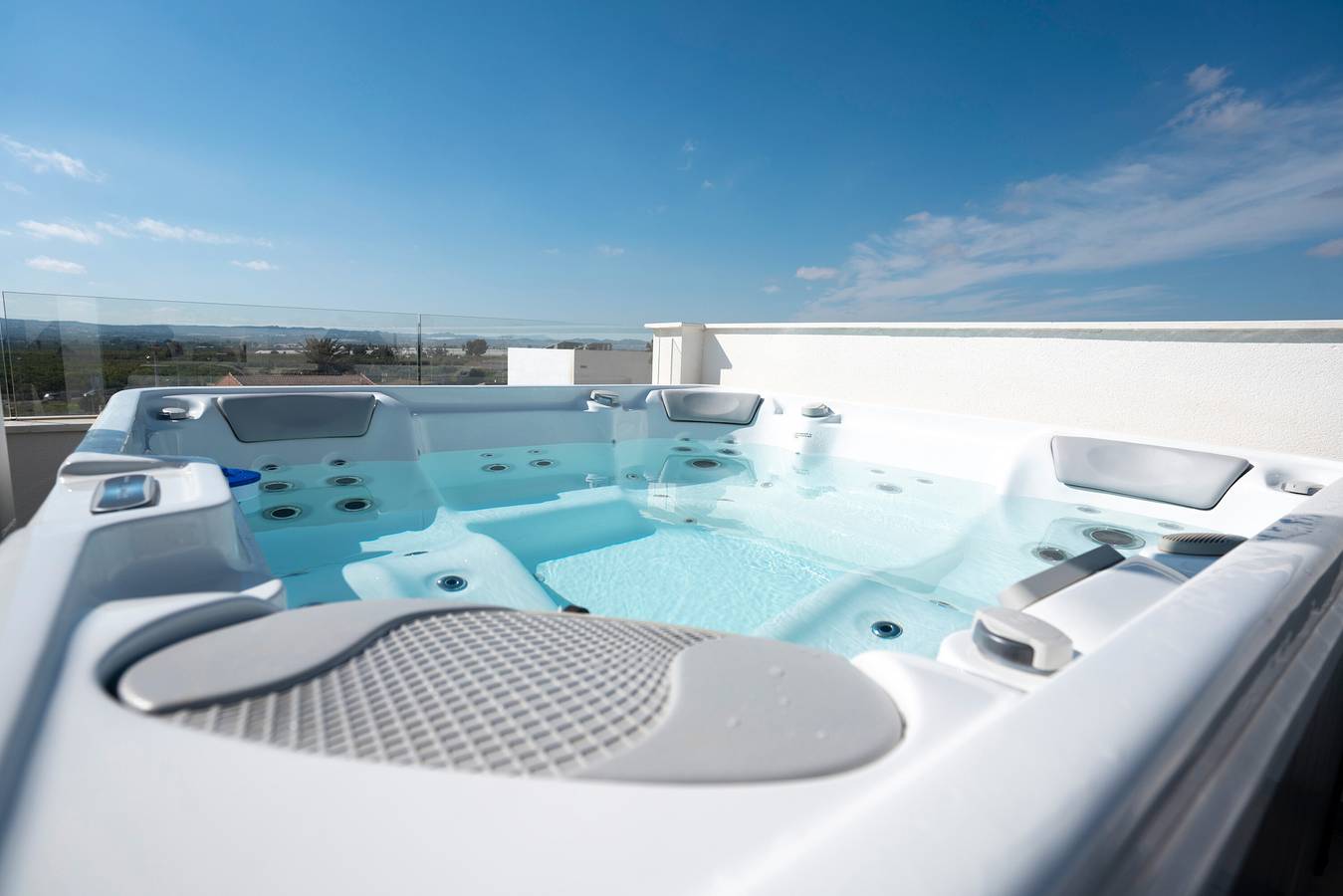 Villa exclusiva con jacuzzi, piscina privada, Wi-Fi y aire acondicionado in Los Montesinos, Costa Blanca