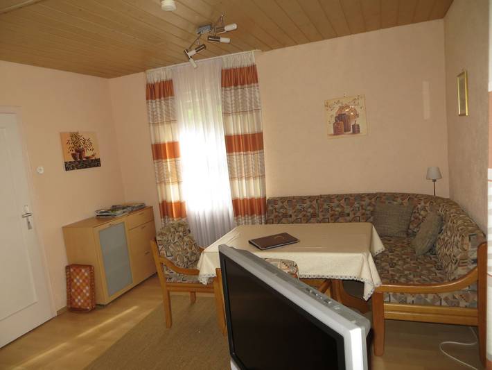 Ferienhaus für 4 Personen, mit Balkon/Terrasse und Terrasse sowie Garten in Beilngries - 4