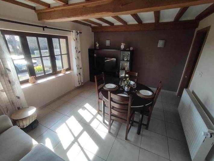 Location de vacances pour 3 personnes, avec terrasse et vue, adapté aux familles dans Sainte-Cécile (Florenville) - 3