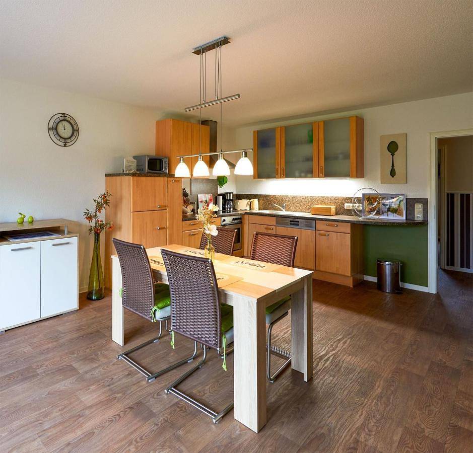 Appartement entier, Ferienwohnungen Neuendorf Fdz 400 in Neuendorf (Saal), Saal