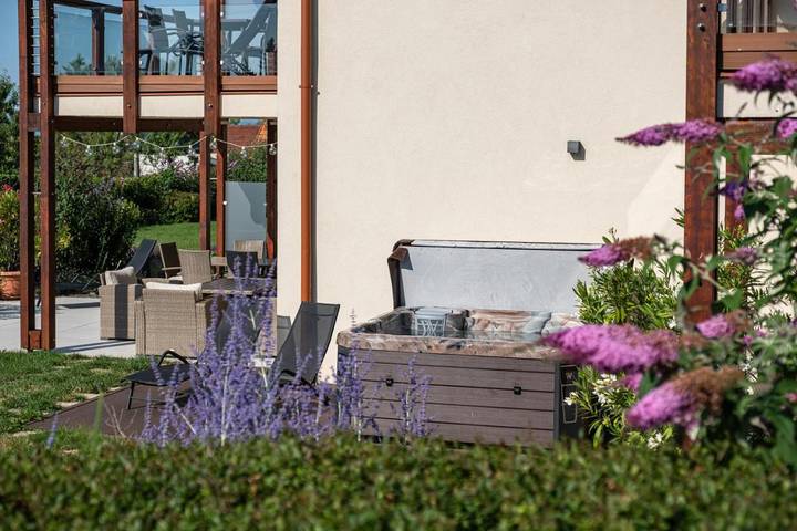 Ferienwohnung für 4 Personen, mit Sauna und Whirlpool sowie Garten in Balatonakali - 2