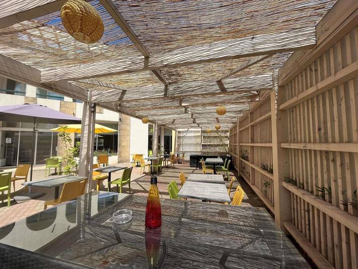 Hôtel pour 2 personnes, avec jardin et piscine, animaux acceptés