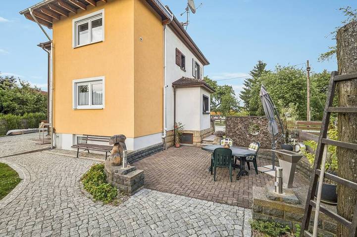 Ferienwohnung für 2 Personen, mit Terrasse und Garten