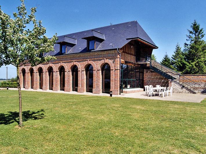Gîte pour 12 personnes, avec jardin et terrasse - 1