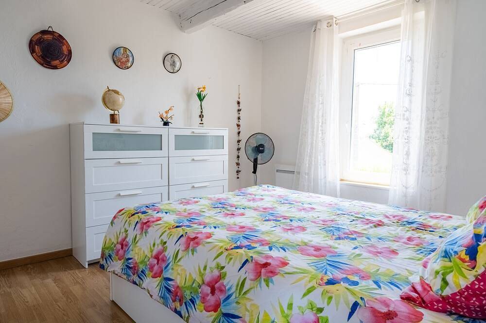Quiet family home near the Canal du Midi in Capestang, Canal du Midi