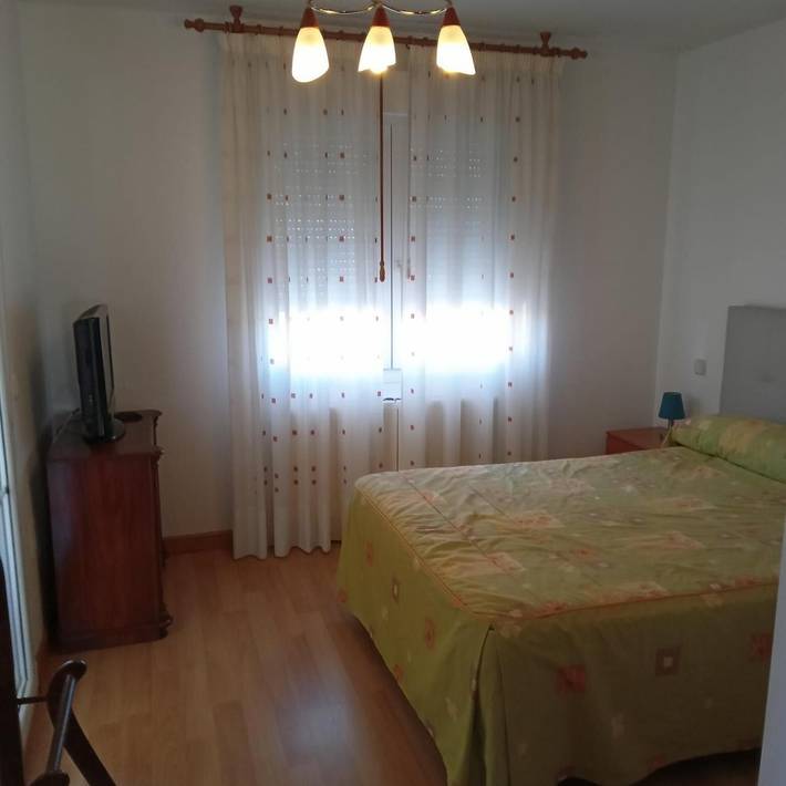 Country House 'Río Adaja' with Private Terrace, Balcony and Wi-Fi in El Fresno, Ávila Region