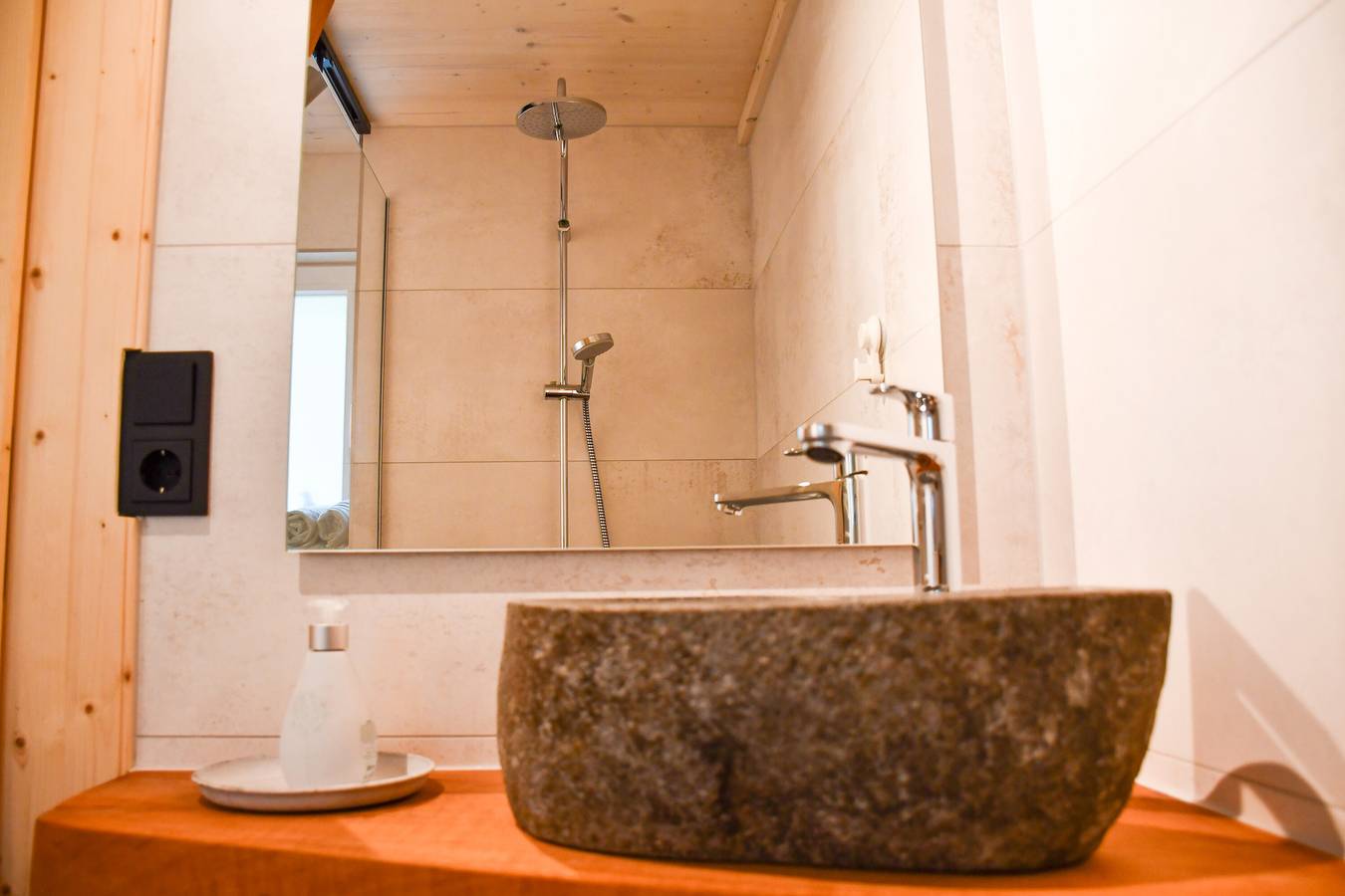 Apartment 'Panoramahisli 4' mit Bergblick, Balkon und Klimaanlage in Fischerbach, Kinzigtal