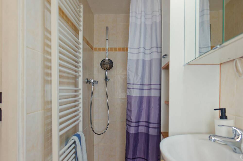 Entire apartment, Romantic apartment with 1 Bedroom in Bamberg, Franconian Wine Country