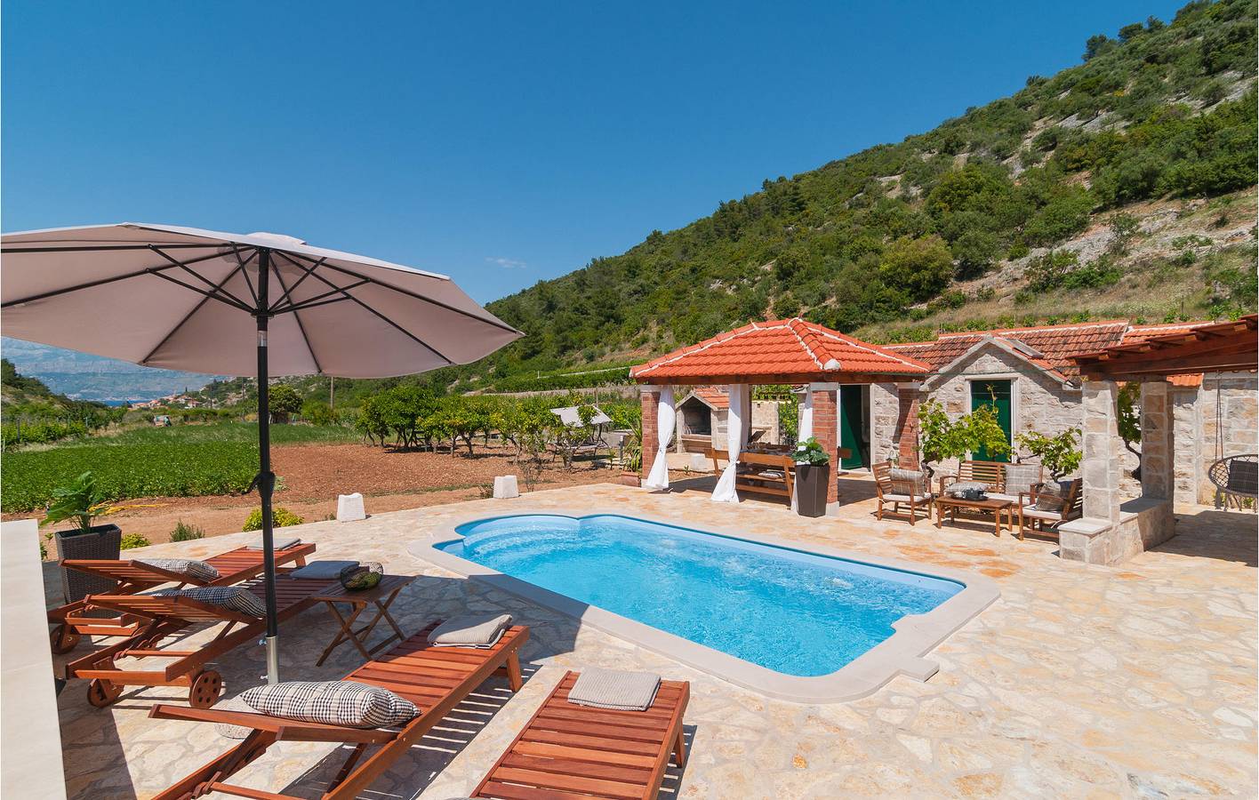 Ferienhaus für 2 Personen mit Terrasse in Postira, Brac