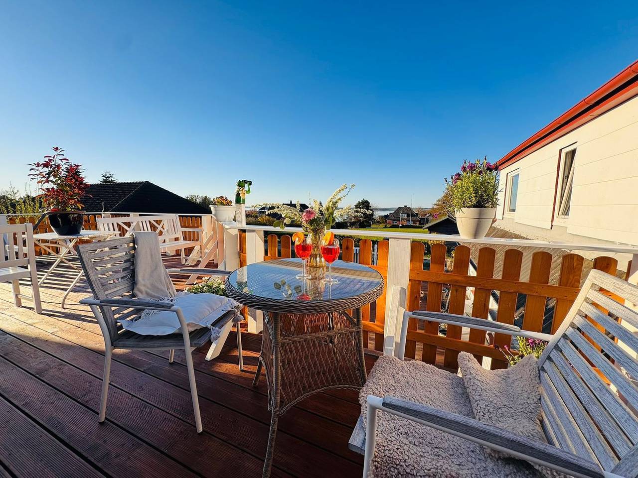 Ganze Wohnung, Nordkiek No. 8 - Ferienwohnung mit Meerblickbalkon in Westerholz, Schleswig-Flensburg