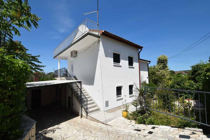 Apartament wakacyjny dla 3 osób, z balkon w Malinska