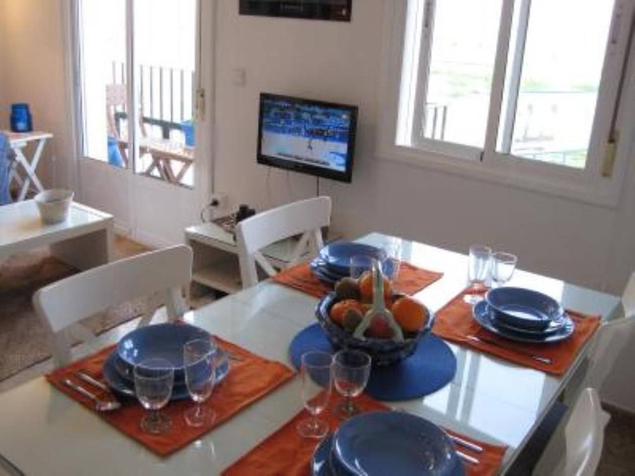 Apartamento entero, Apartamento acogedor con vista al mar en Chipiona - 50 m² in Puerto Chipiona, Chipiona