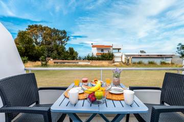 Gîte pour 3 personnes, avec balcon et jardin dans Rhodes