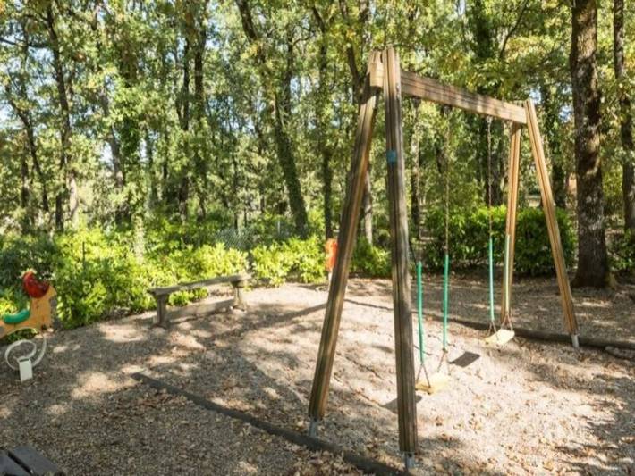 Appartement de vacances pour 4 personnes, avec Terrasse ainsi que Piscine et Vue sur le lac dans le Lot-et-Garonne - 3